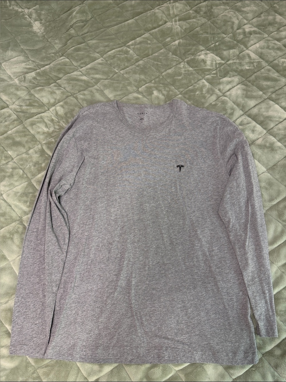Tesla Men's Long-Sleeve Crewneck Tee - Light Heather Gray (T Logo)
